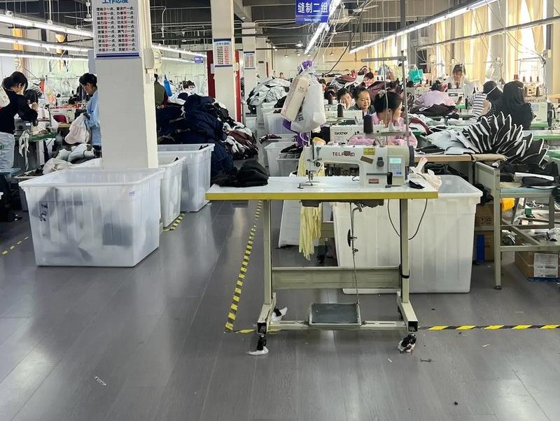 中小型服装厂专用工业吸尘器选型：清理棉絮线头，不堵不缠清洁到位缩略图